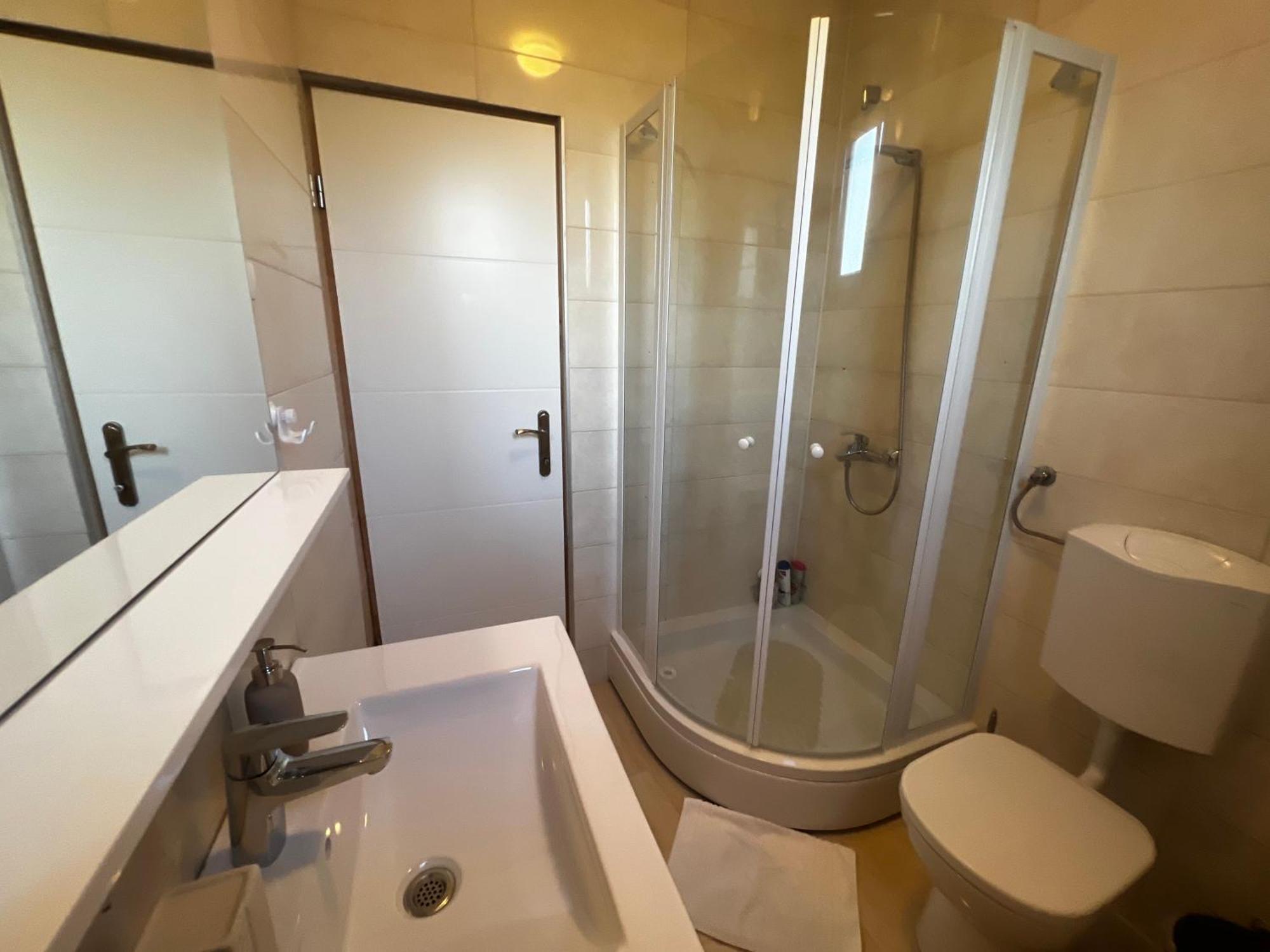 Apartments Village Лозовац Екстериор снимка