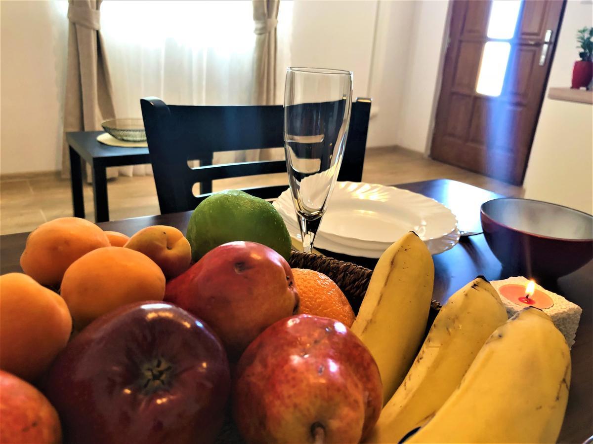 Apartments Village Лозовац Екстериор снимка